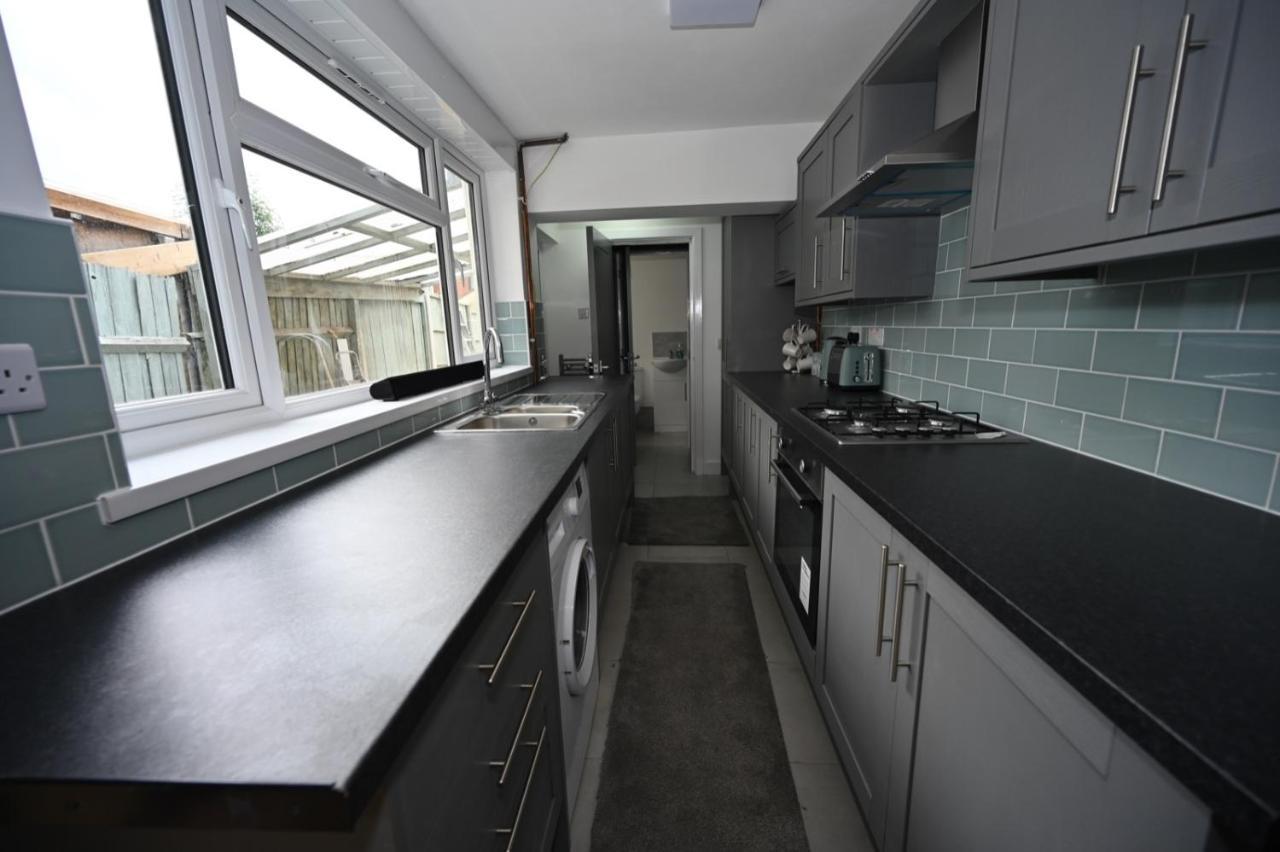 伯明翰 Kunda House Galton Bridge酒店 外观 照片
